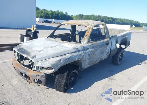 1999 Dodge Ram 1500 St z USA, uszkodzony, nr VIN 1B7HF16Z4XS236601